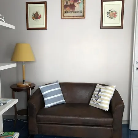 Casa Vacanze Da Maurizio Hébergement de vacances San Remo