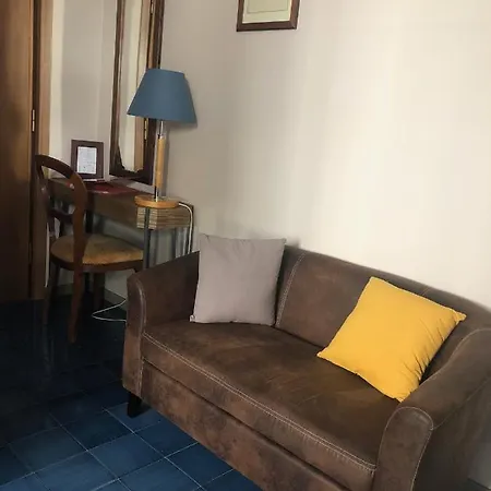 Casa Vacanze Da Maurizio * Санремо